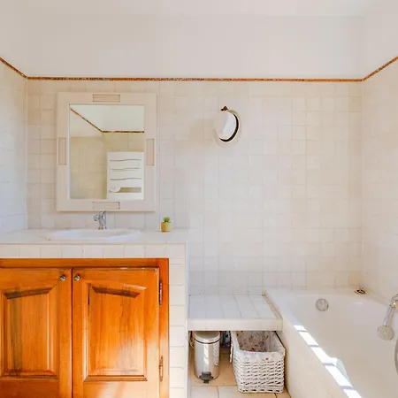 Villa Reves De Rives By Interhome Saint-Raphaël