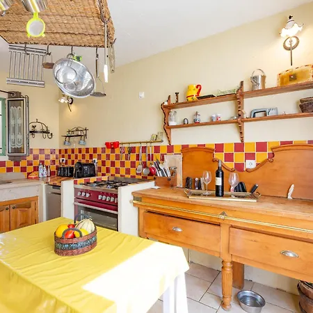 Reves De Rives By Interhome