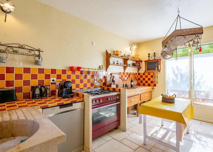 Reves De Rives By Interhome