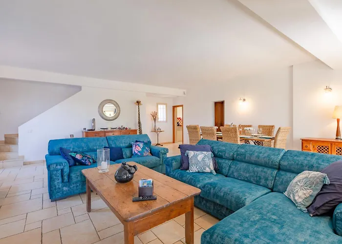 Vila Reves De Rives By Interhome