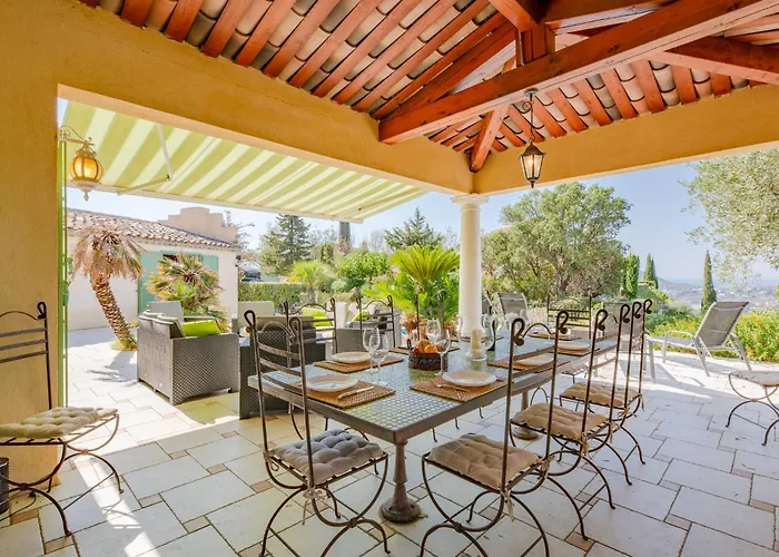 Reves De Rives By Interhome