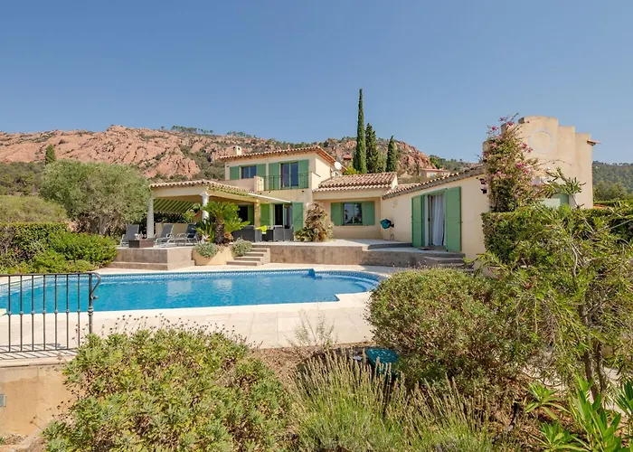 Reves De Rives By Interhome Saint-Raphaël